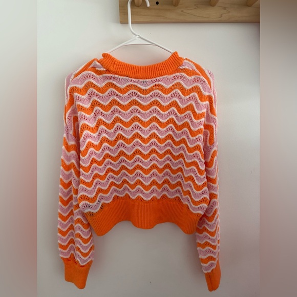 H&M Divided orange and pink squiggle striped knit cropped sweater like new - Picture 5 of 5